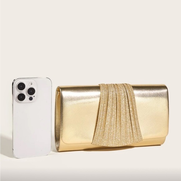 Elegant Gold Clutch Bag